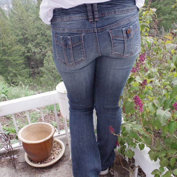 Ladies Denim Dynamite Low Rise Jeans - Picture 1 of 7